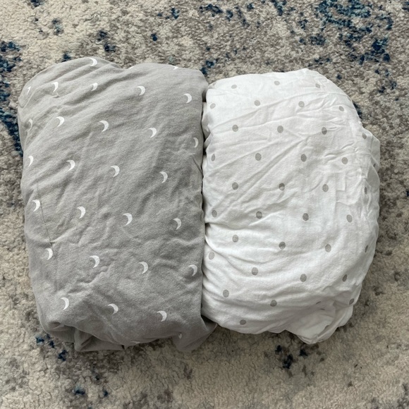 Two Pack Crib Sheets - Picture 1 of 2